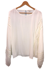 Top Size Large Chest 20/21 Length 27