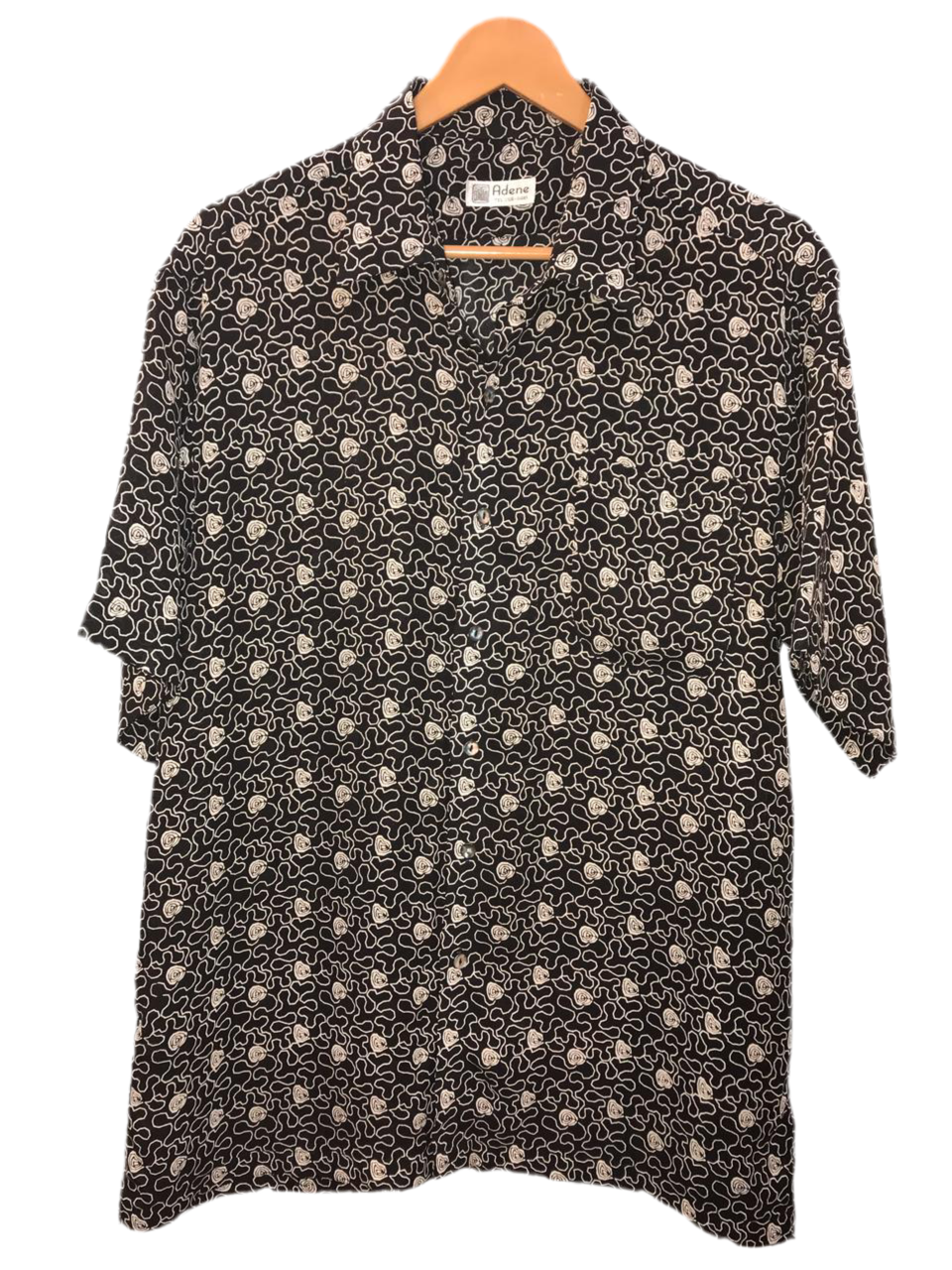 Top Size large chest 21 Length 27