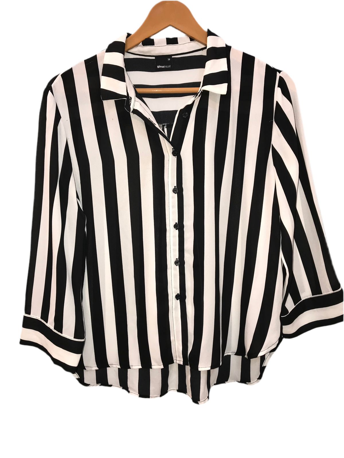 Top Size Small Chest 18 length 24