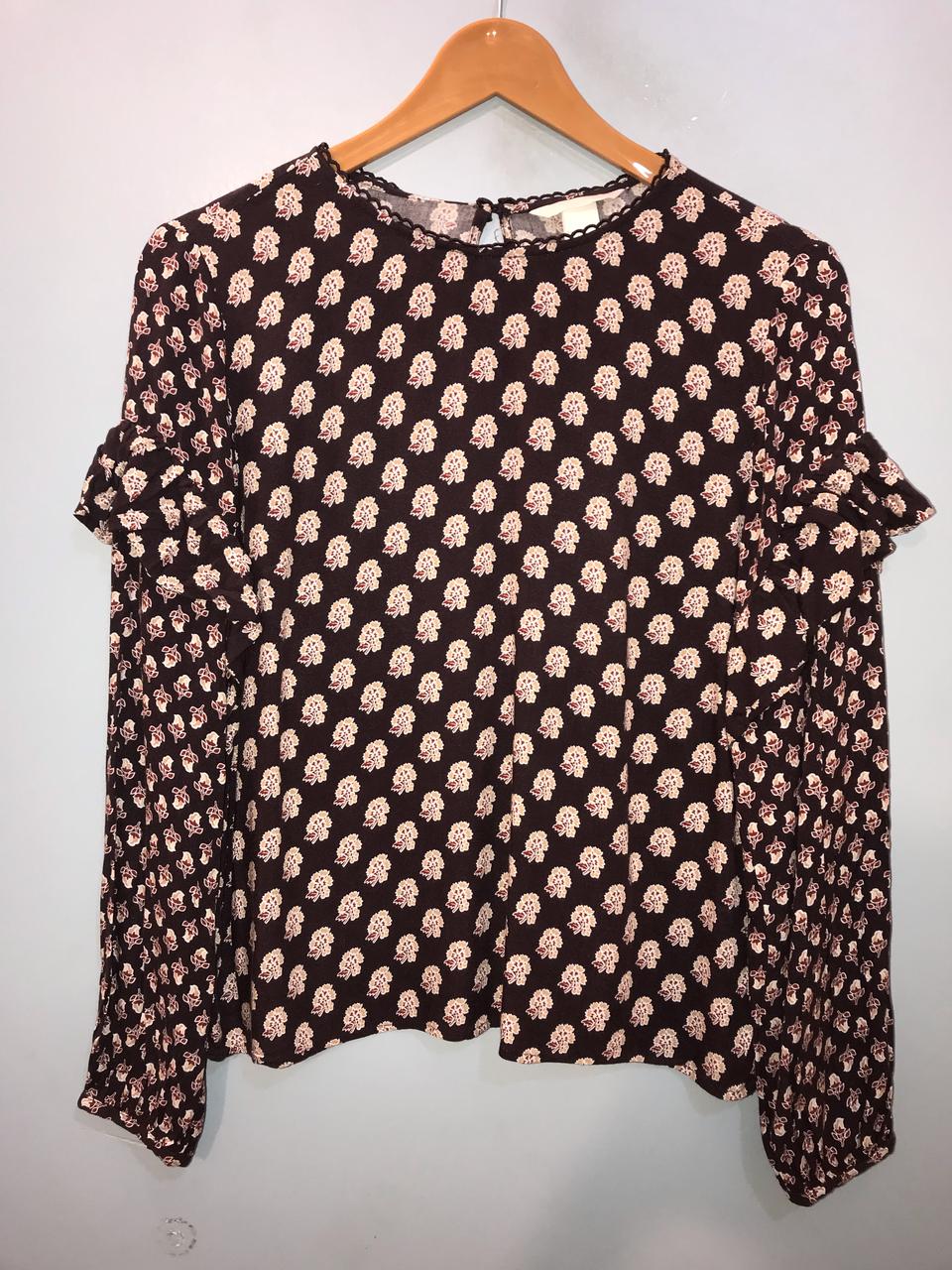 Top size small chest 18 length 25
