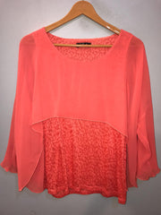 Crop top Size Small chest chest 18/19 length 23